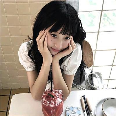 女孩的成长图腾
